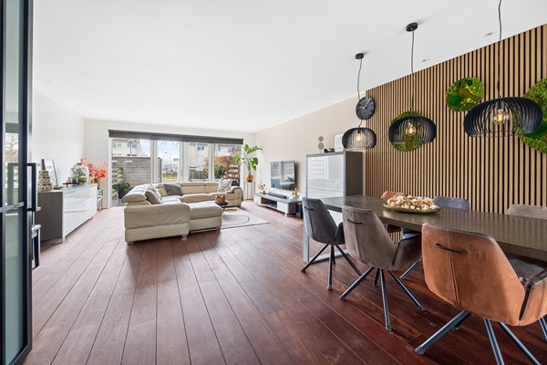 Medium property photo - Kamilleveld 104, 2492 KH Den Haag